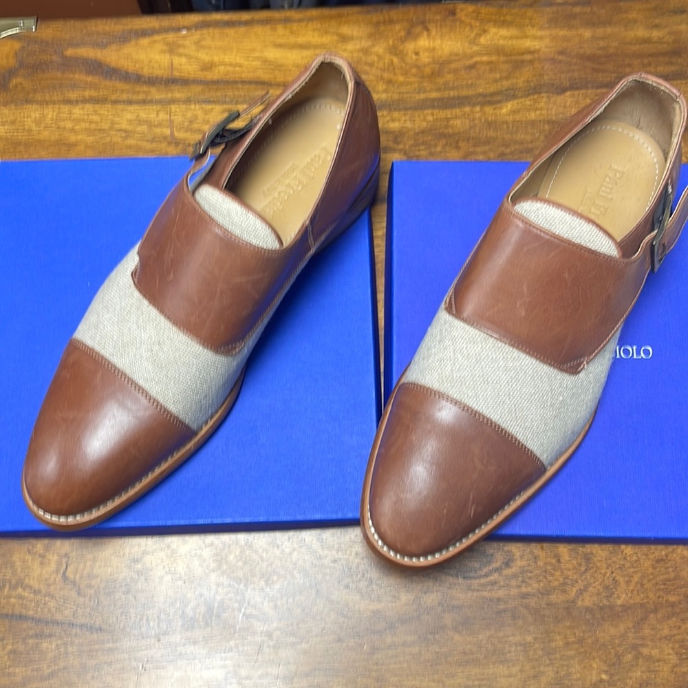 Dress shoes